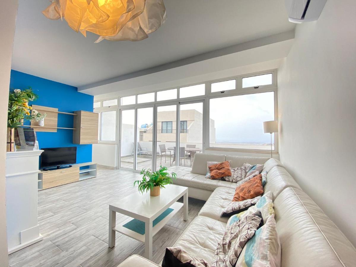 Ferienwohnung Penthouse "Maltese scent" Mellieħa Exterior foto