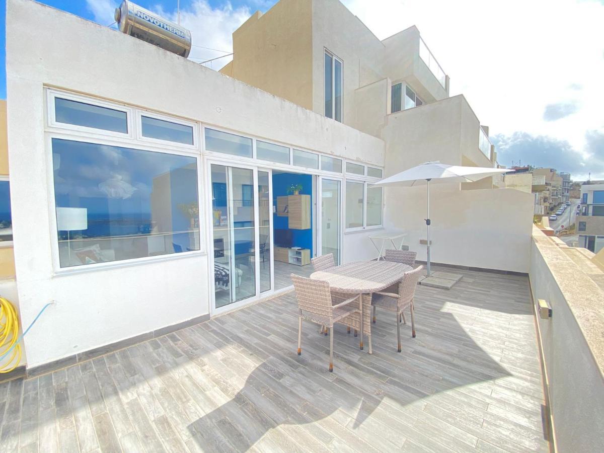Ferienwohnung Penthouse "Maltese scent" Mellieħa Exterior foto